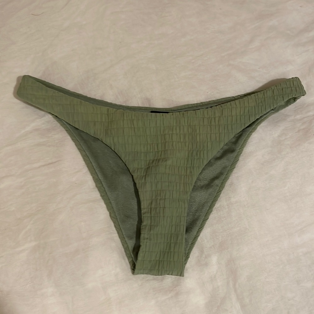 Triangl bikini bottoms small
